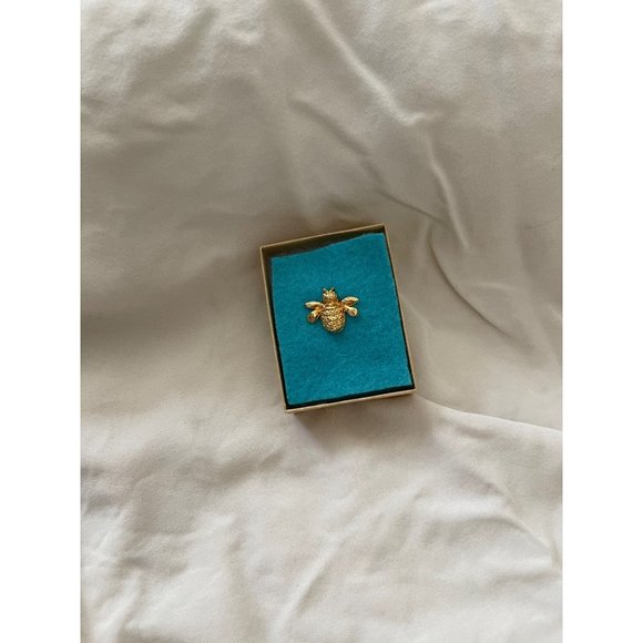 Vintage Gold Tone Bumble Bee Lapel Pin/Brooch - Picture 11 of 11